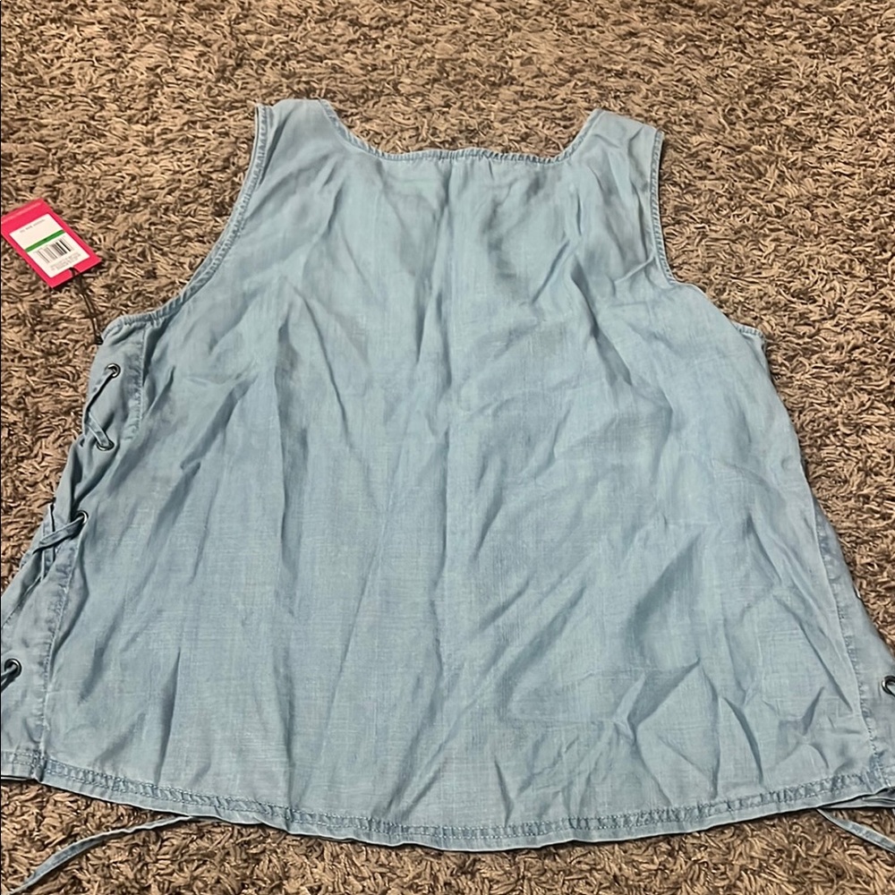 Vince Camuto Sleeveless Blue Tank Top - Picture 6 of 6